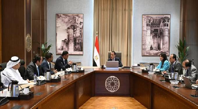 رئيس الوزراء يستعرض مقترح أحد التحالفات العالمية لإدارة حى المال بالعاصمة الإدارية