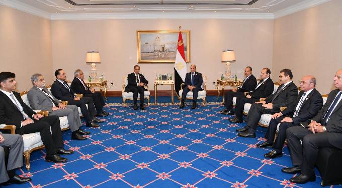 الرئيس السيسى ورئيس وزراء باكستان يؤكدان أهمية تطوير التعاون المشترك فى مختلف المجالات