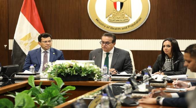 وزير الصحة يترأس‎ لجنة الدعم الصحى والاجتماعى للجرحى والمرضى من قطاع غزة