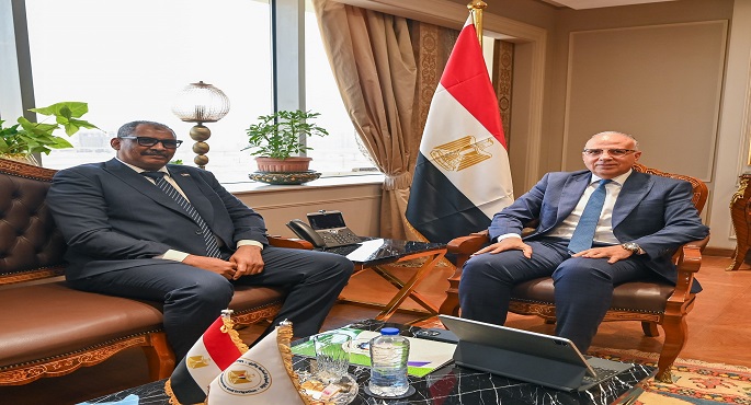 وزير الرى: حريصون على التعاون مع السودان فى المجالات كافة خاصة المياه