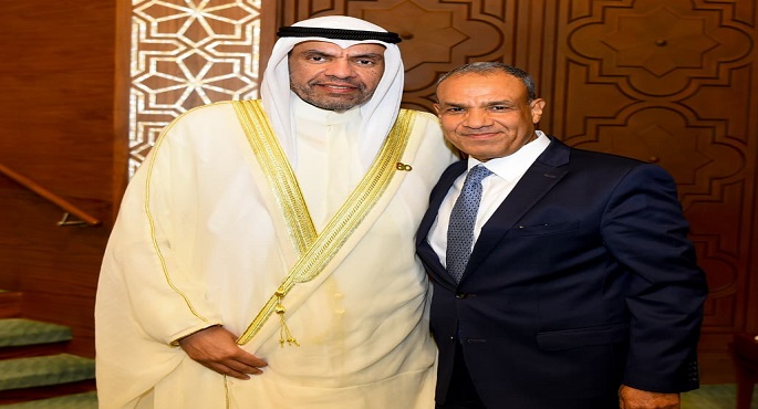 وزير الخارجية ونظيره الكويتى يؤكدان مواصلة تعميق التعاون الثنائى فى شتى المجالات