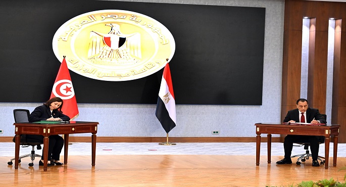 بالفيديو.. رئيسا وزراء مصر وتونس يشهدان توقيع 8 وثائق فى عدد من مجالات التعاون