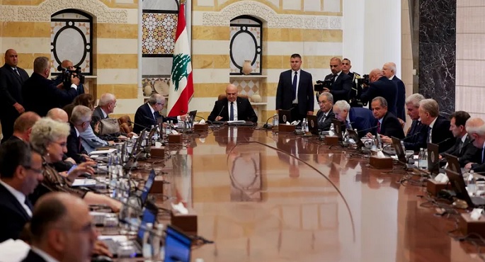 بدء جلسة الحكومة اللبنانية بشأن “حصر السلاح” وانسحاب وزراء “حركة أمل” و”حزب الله”