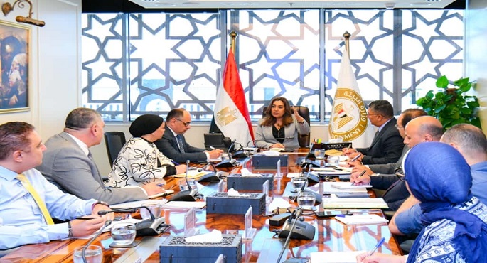 د. منال عوض توجه بتطوير منظومة إدارة المحميات