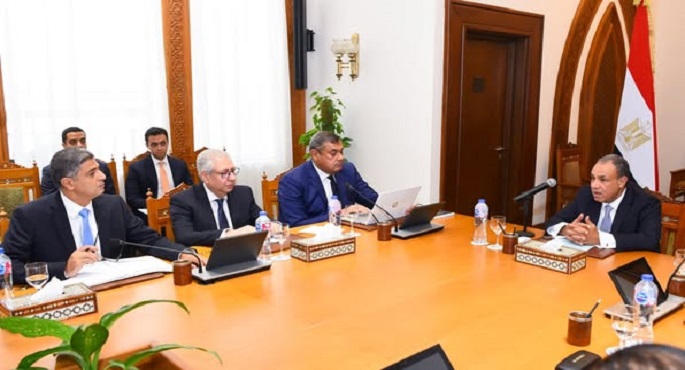 بالصور.. وزير الخارجية يُتابع التحضيرات الجارية للنسخة الخامسة لمنتدى أسوان للسلام والتنمية المستدامة