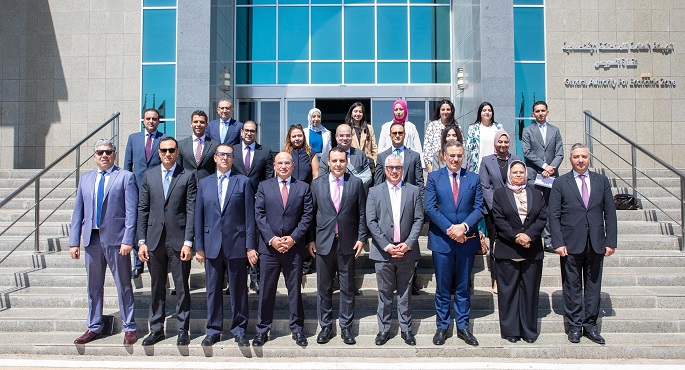 رئيس اقتصادية قناة السويس: نسعى للتعاون مع كافة الأجهزة الوطنية المعنية بملف جذب الاستثمارات الأجنبية