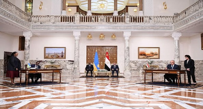 بالصور.. الرئيس السيسي ورئيس رواندا يشهدان التوقيع على عدد من مذكرات تفاهم بين البلدين