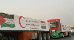 الهلال الأحمر : قافلة “زاد العزة” الـ 213 تحمل 2,623 طنًا من المساعدات الإنسانية