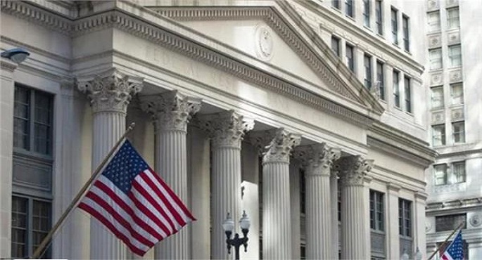 الفيدرالى الأمريكى يقر خفض الفائدة بربع نقطة ويتوقع خفضين إضافيين هذا العام
