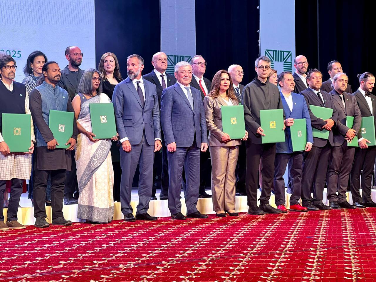 مصر تتسلّم جائزة الآغا خان للعمارة عن مشروع إعادة إحياء إسنا التاريخية
