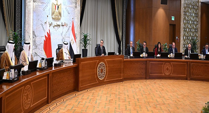 بالصور.. جلسة مباحثات موسّعة بين رئيس الوزراء وولى عهد البحرين