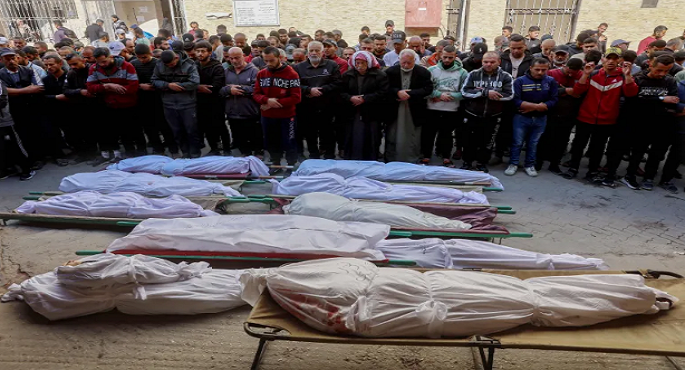 استشهاد 40 فلسطينيا برصاص وقصف الاحتلال الإسرائيلي على قطاع غزة