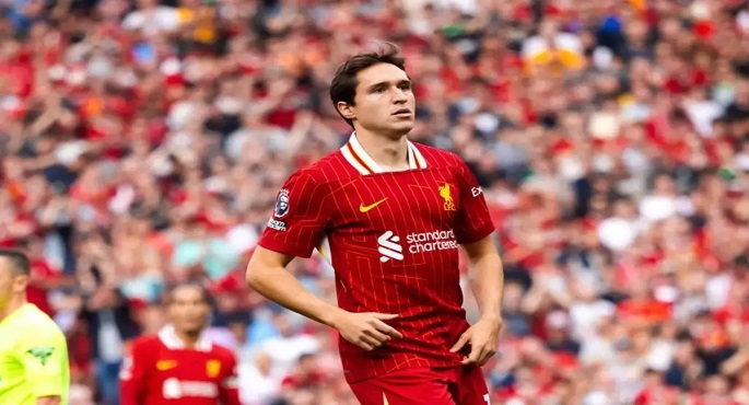 مدرب ليفربول يستبعد النجم الإيطالى من دورى الأبطال