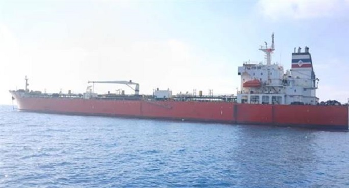 الجيش اللبنانى يحبط محاولة السفينة “Hawk lll” مغادرة المياه الإقليمية اللبنانية بطريقة غير قانونية
