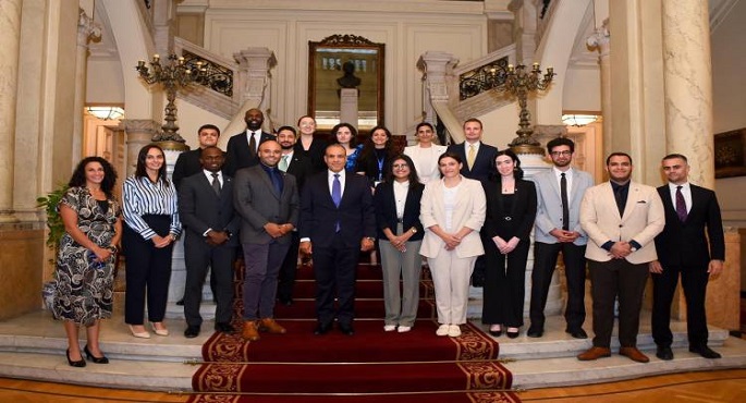 بالصور .. وزير الخارجية يؤكد على دور الشباب فى تعزيز التفاهم بين مصر وأمريكا