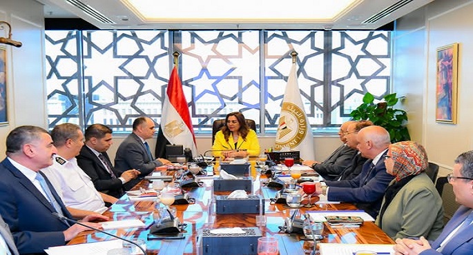 وزيرة التنمية المحلية تترأس الاجتماع الـ ٢٢ لمجلس إدارة صندوق حماية البيئة