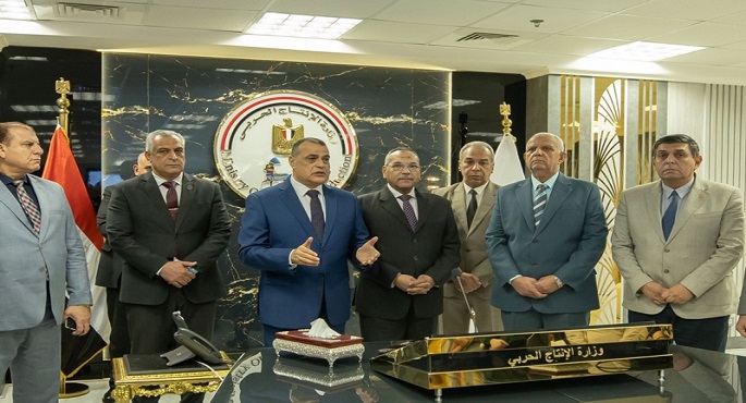 وزير الدولة للإنتاج الحربى: الصناعة هي الداعم الأهم للاقتصاد.. ونتطلع لتحقيق المزيد من الانجازات