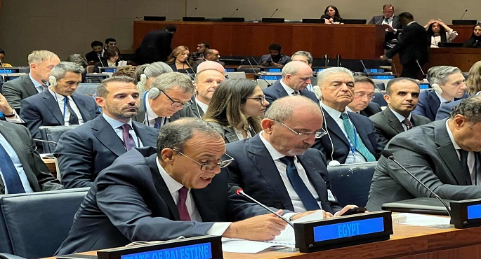 وزير الخارجية فى اجتماع التحالف الدولى لحل الدولتين: مصر ترفض كل محاولات التهجير