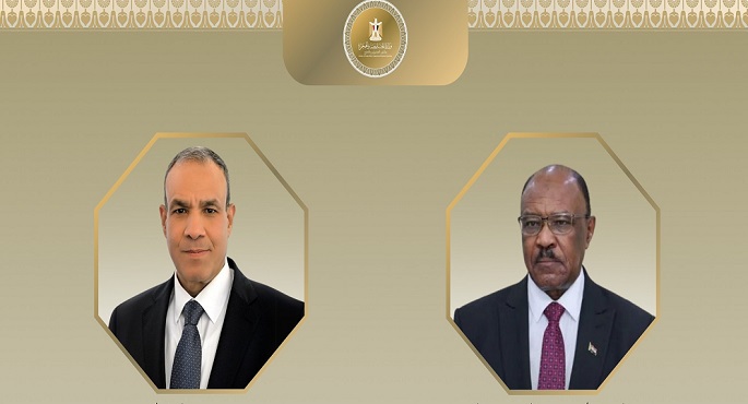 وزير الخارجية يقدم التهنئة لنظيره السودانى على توليه منصبه الجديد