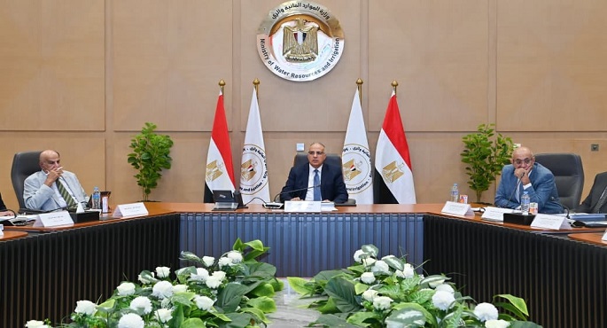 وزير الرى : تعظيم الاستفادة من إمكانيات الشركة لزيادة مشاركتها فى تنفيذ المشروعات سواء داخل مصر أو خارجها