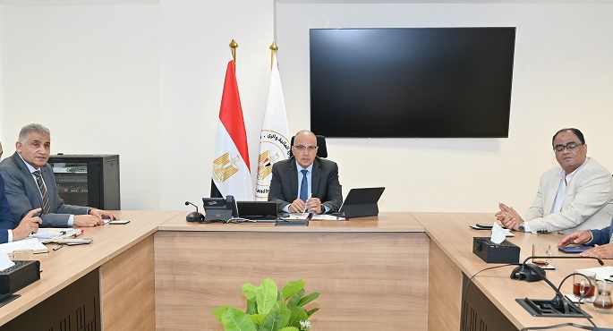 وزير الرى: متابعة أى تعديات على مجرى النيل ومواجهتها بشكل حاسم
