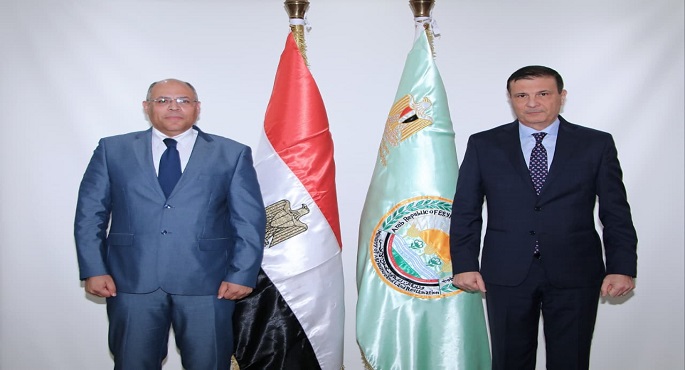 وزير الزراعة يبحث مع سفير مصر الجديد لدى الكويت تعزيز التعاون الزراعى