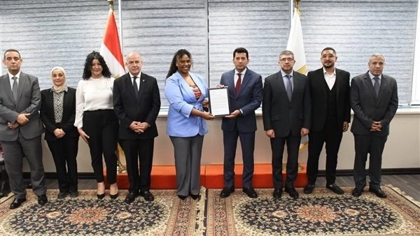 وزير الشباب والرياضة يبحث أوجه التعاون مع شركة ALX لتأهيل الكوادر فى الذكاء الاصطناعى والتكنولوجيا