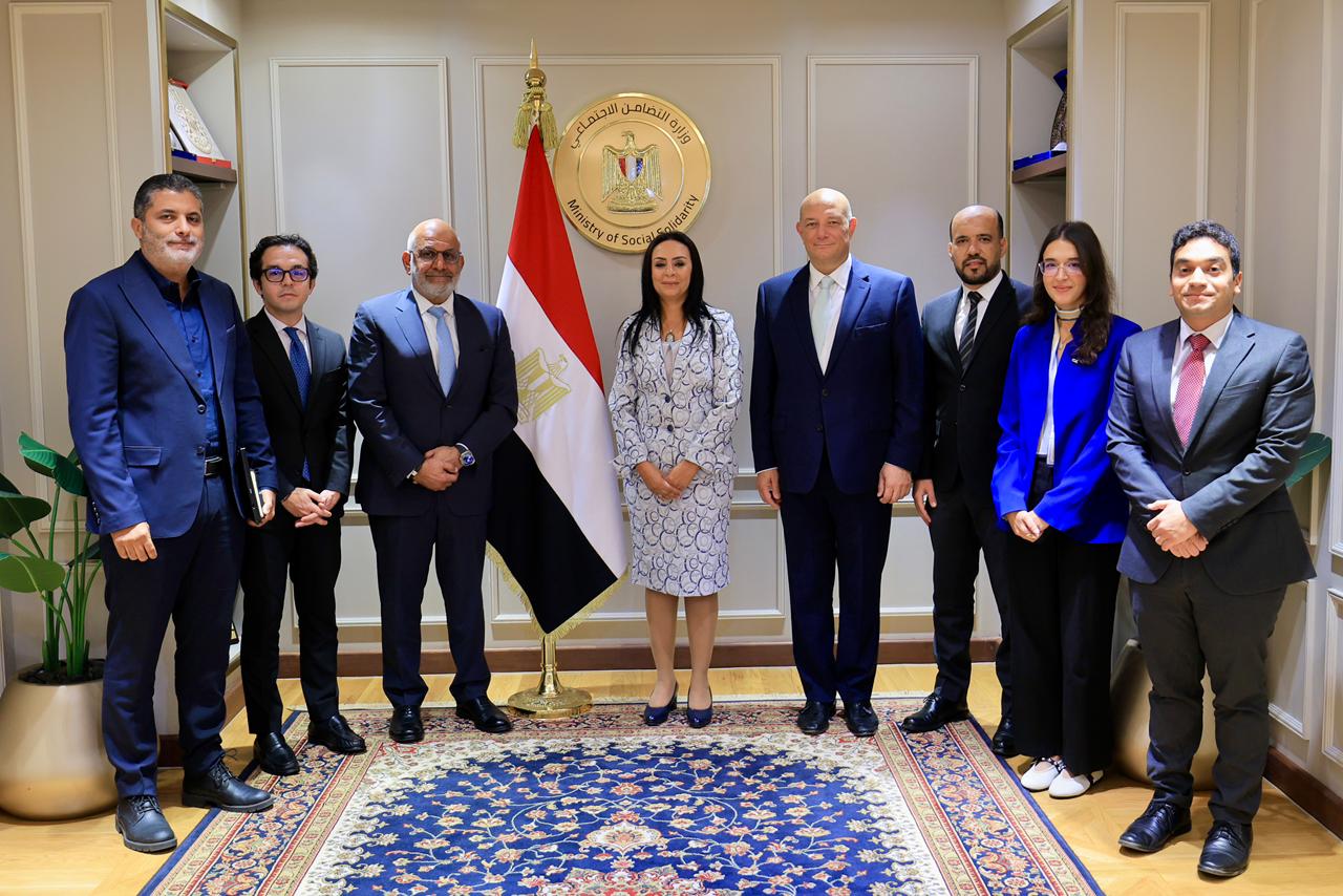 وزيرة التضامن تبحث مع المدير التنفيذى لمصر بالبنك الدولى تعزيز الحماية الاجتماعية