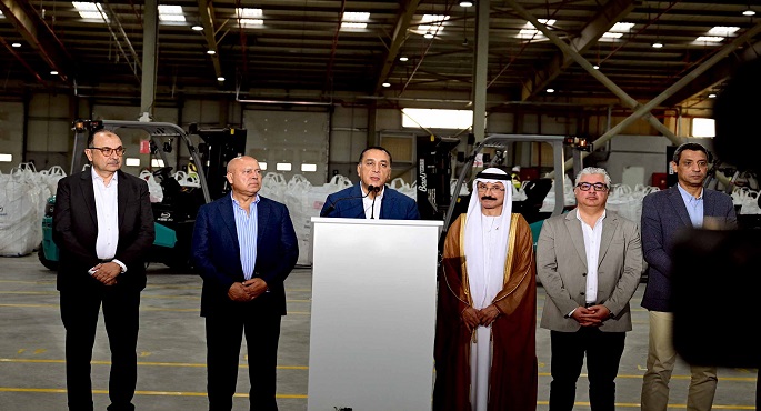 مدبولى من السويس : مشروعات البنية الأساسية جذبت استثمارات بـ11  مليار دولار للمنطقة الاقتصادية