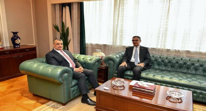 وزيرا الإنتاج الحربى والتموين يبحثان سبل تعزيز التعاون المشترك
