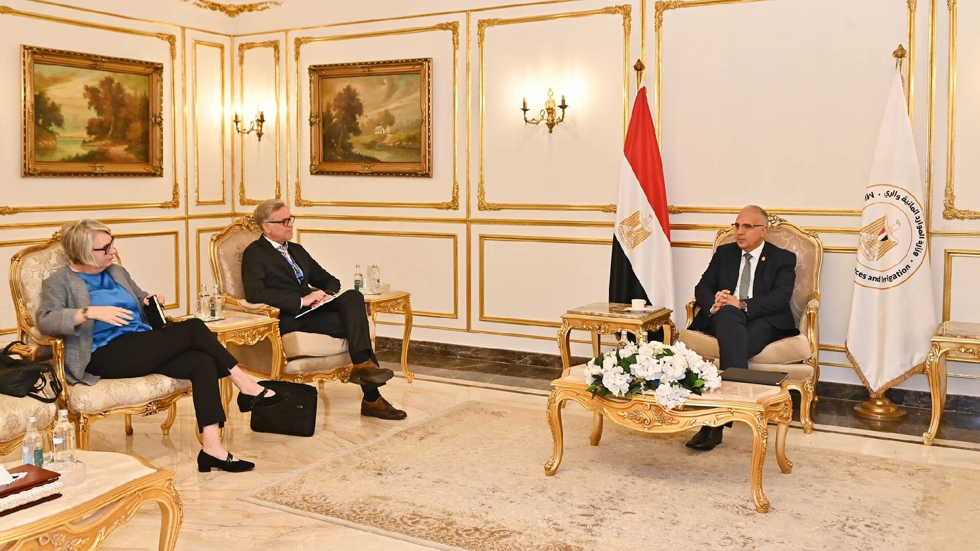 الرى: 100 مليون دولار لتنفيذ مشروعات تنموية بدول حوض النيل الجنوبى