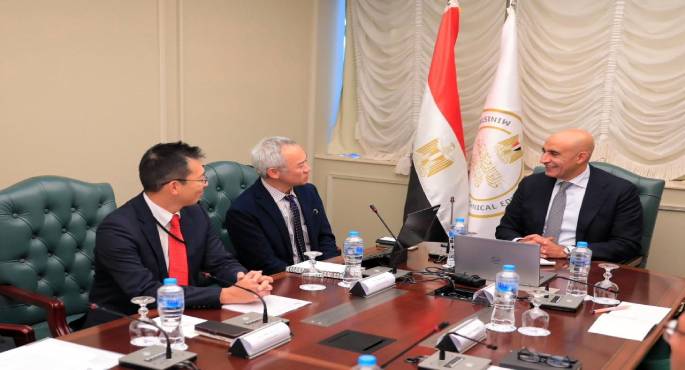 وزير التعليم يبحث مع وفد “جايكا” تعزيز التعاون فى تطوير المدارس المصرية اليابانية