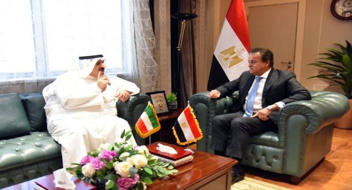 وزير الصحة يبحث مع نظيره الكويتى سبل تعزيز التعاون المشترك