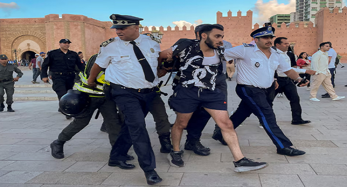 أعمال عنف فى احتجاجات الشبان بالمغرب ومقتل شخصين