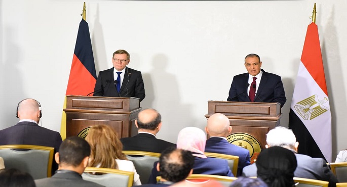 بالفيديو.. خلال مؤتمر صحفى مع نظيره الألمانى.. وزير الخارجية: بحثنا الاستعدادات للقمة المصرية الأوروبية الأولى