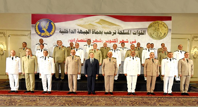 بالفيديو.. وزير الدفاع يستقبل وزير الداخلية ووفد من قيادات الشرطة لتقديم التهنئة بمناسبة الاحتفال بالذكرى الـ52 لانتصارات أكتوبر