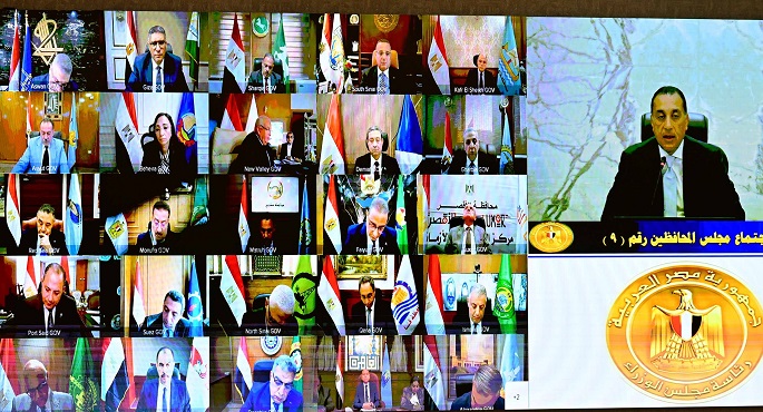 رئيس الوزراء يترأس اجتماع مجلس المحافظين.. ويوجه برفع درجات الاستعداد قبيل افتتاح المتحف الكبير