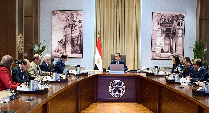 رئيس الوزراء يتابع الموقف المالى للهيئة القومية للتأمين الاجتماعى وسبل تعظيم إيراداتها