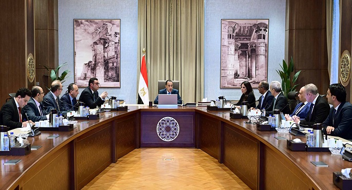 رئيس الوزراء يستعرض مع “أكوا باور” السعودية فرص الشراكة الممكنة فى مجال تحلية مياه البحر