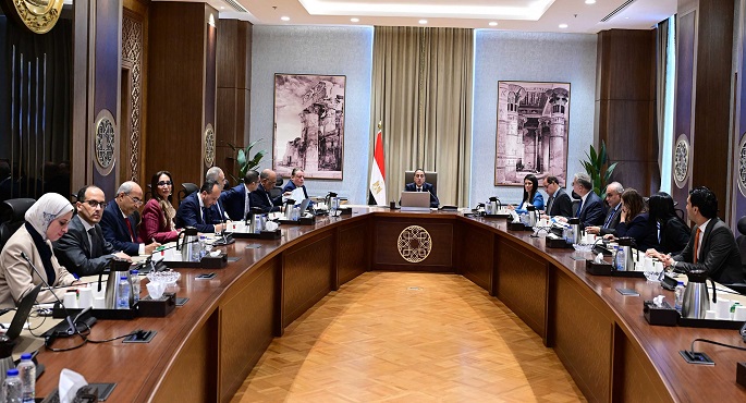 رئيس الوزراء: مهتمون بالتوسع في مشروعات الطاقة المتجددة لأهميتها فى توفير استيراد المُنتجات البترولية