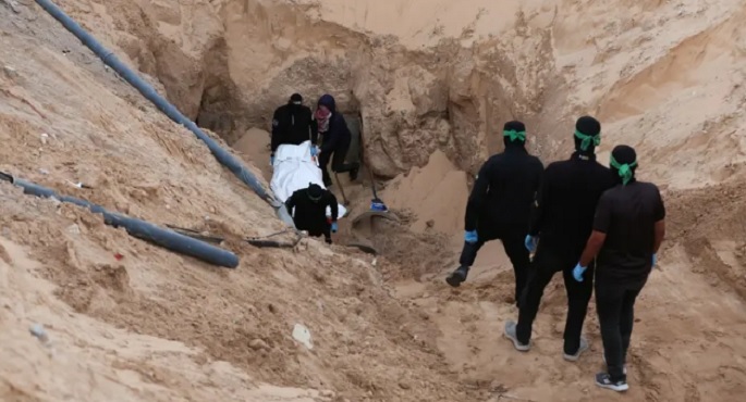العثور على رفات أحد المحتجزين الإسرائيليين الثلاثة المتبقين فى غزة