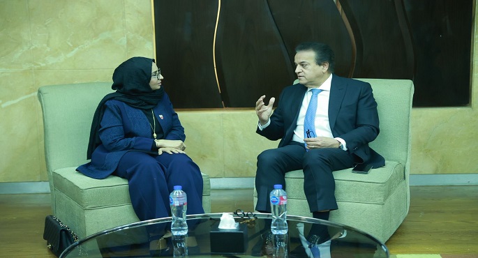 وزير الصحة يبحث مع نظيرته البحرينية سبل تعزيز التعاون الصحى وتبادل الخبرات بين البلدين
