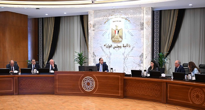 رئيس الوزراء يترأس اجتماع المجلس الأعلى للطاقة ويتابع مستجدات ما يتم تنفيذه من مشروعات