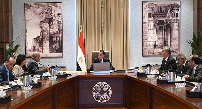 رئيس الوزراء: اهتمام الدولة بقطاع الطاقة المتجددة لدوره فى توفير وإتاحة الطاقة الكهربائية
