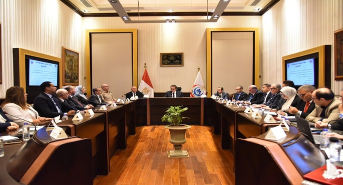 وزير الصحة ترأس اجتماع مجلس مراقبة عمليات الدم لتوحيد الأسعار وضبط حملات التبرع