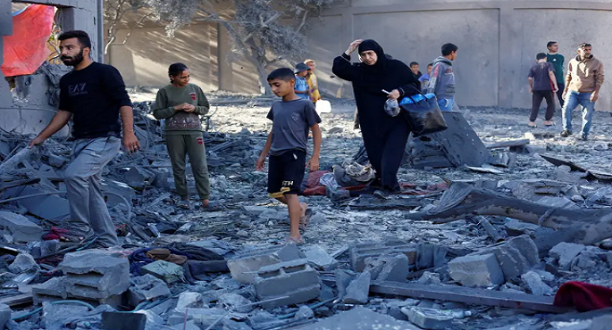 بعد غارات قتلت 104 فلسطينى .. الجيش الإسرائيلى يعلن العودة إلى وقف إطلاق النار فى غزة