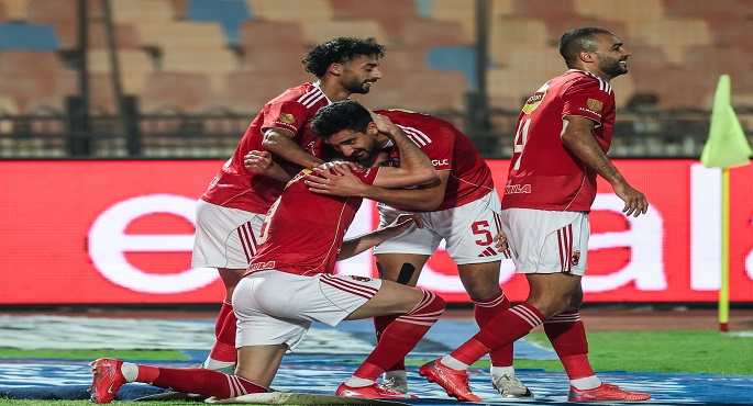 الأهلى بـ10 لاعبين يتأهل لدور المجموعات الأفريقى بعد تخطى إيجل نوار بهدف