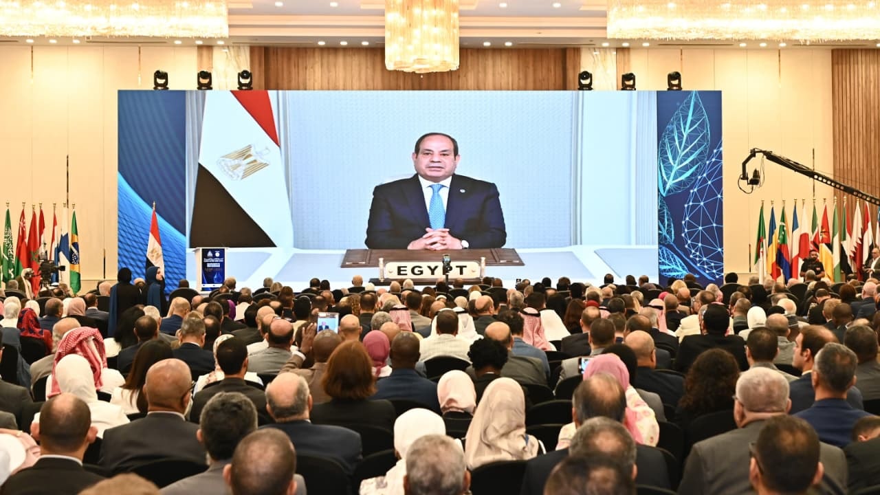 الرئيس السيسى : المياه قضية وجودية وتتطلب تعاونا دوليا لإيجاد حلول مبتكرة ومستدامة