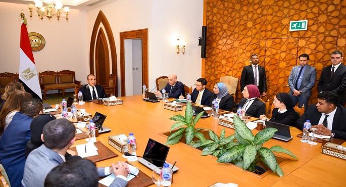 بالصور.. الوزير عبد العاطى : وزارة الخارجية تحرص على إستمرار قنوات الحوار مع الشباب وطلبة الجامعات