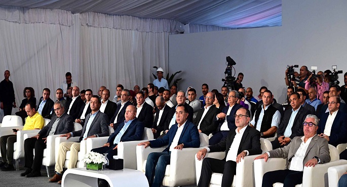 رئيس الوزراء يشهد إعادة تشغيل مصنع الشركة المصرية لبلوكات الأنود الكربونية بالسخنة